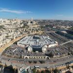 לקנות בבית: קניון עזריאלי ירושלים עם הפנים ללקוח הדתי-חרדי